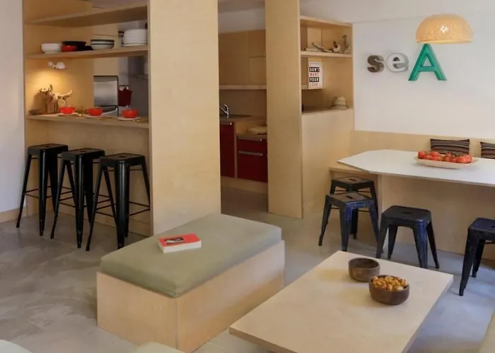 Lägenhet 3-bedroom Architect's In Minimum 3 Nights