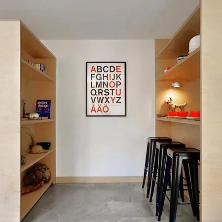 Апартаменты 3-bedroom Architect's In Minimum 3 Nights *
